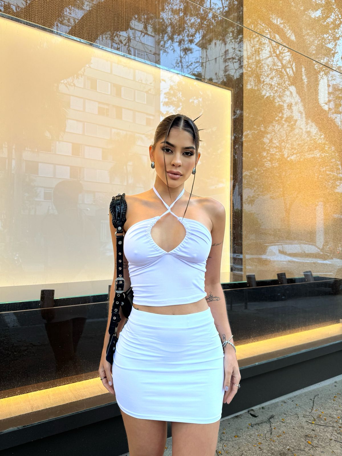 Cropped Blossom – O charme que floresce em qualquer look ✨
